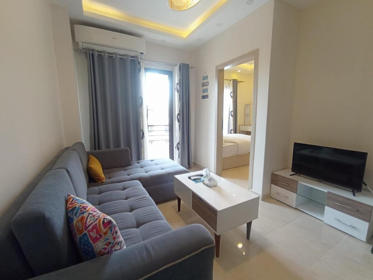2 Bed Flat, Hurghada, Long&short Apartment